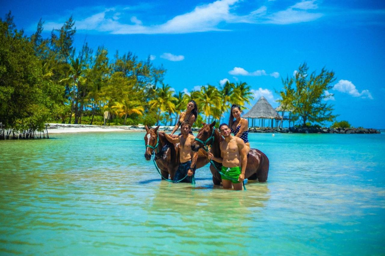 Punta Cana Sol Caribe Beach Pool Exterior foto
